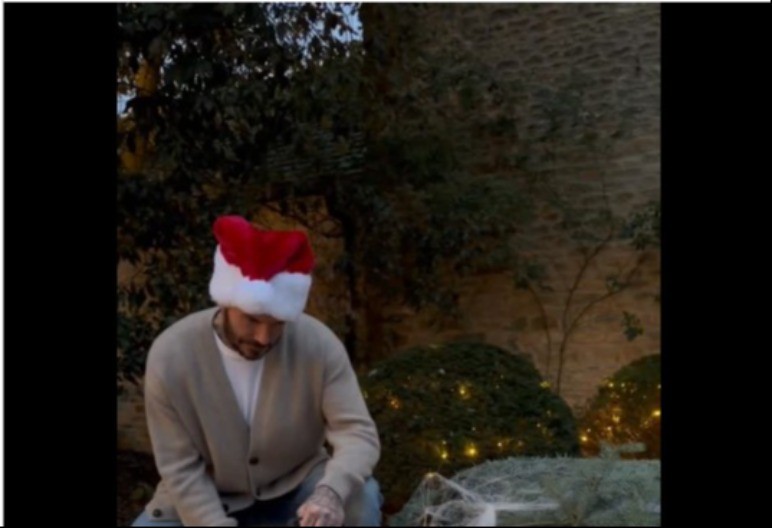 Dejvid kao tužni Deda Mraz: Evo kako Bekamovi slave Božić bez najstarijeg sina